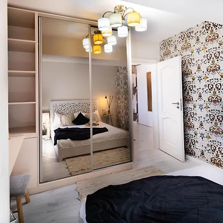 Sia Charm Apartment *