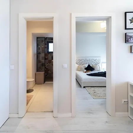 Sia Charm Apartment Craiova